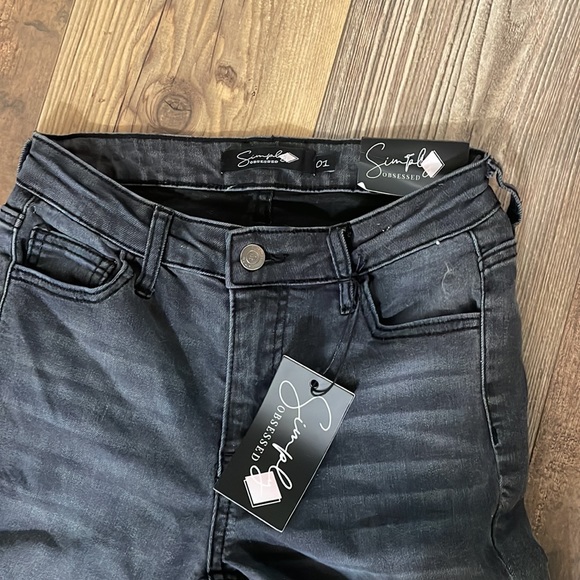 Simply Obsessed jeans - Picture 4 of 4